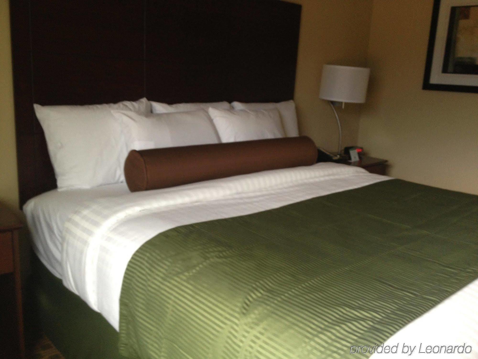 Cobblestone Inn & Suites - Гартінгтон Екстер'єр фото